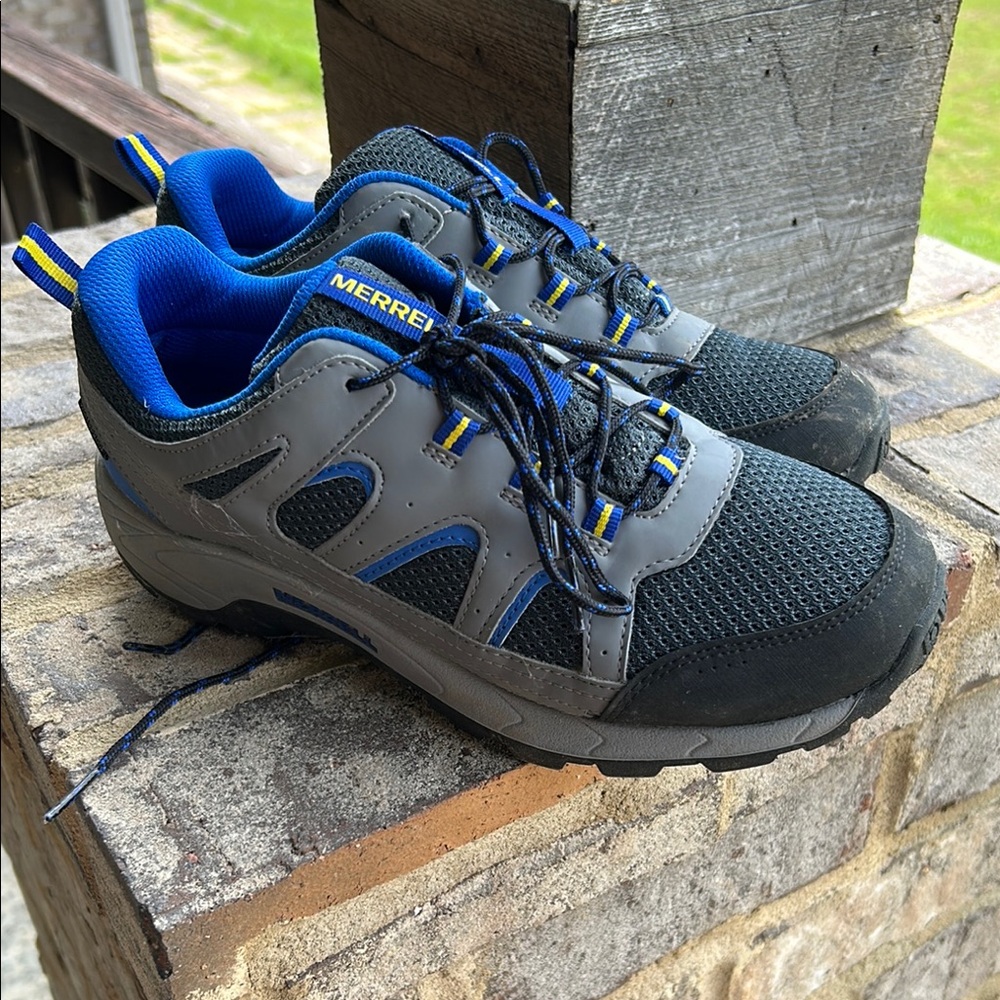Merrell Gray and Blue Athletic Shoes for Outdoor Adventures